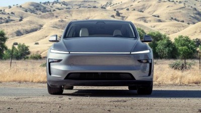Yeni Tesla Model Y Juniper