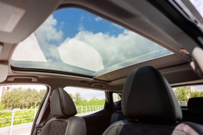 Sunroof Ne Demek? Ne İşe Yarar ve Bakımı Nasıl Yapılır?