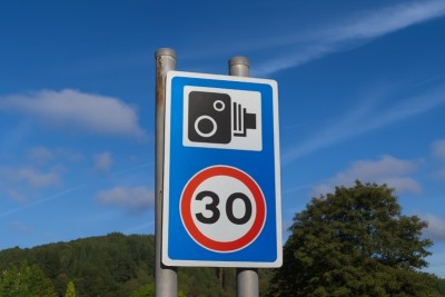 51/2-b Rehberi: Hız Sınırı, Erken Ödeme ve İtiraz Süreci 51/2-b Rehberi: Hız Sınırı, Erken Ödeme ve İtiraz Süreci